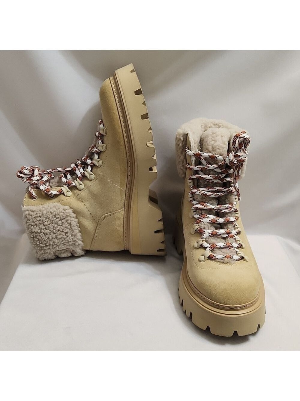 Woolrich Suede Sheepskin Calf Leather Chunky Lug Sole Hiking Boots (W Size 7) - Picture 4 of 12